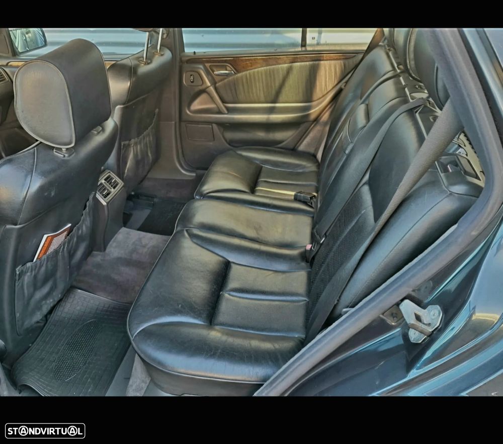 Mercedes-Benz E 220 - 8