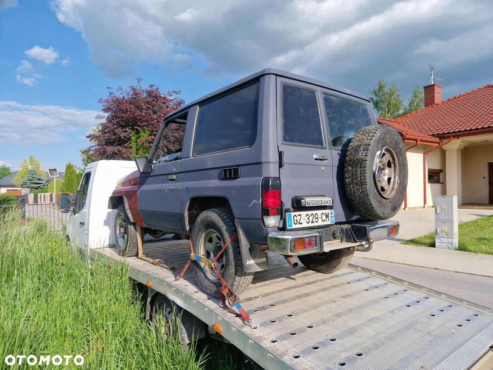 Toyota Land Cruiser LJ70 Turbo - 23