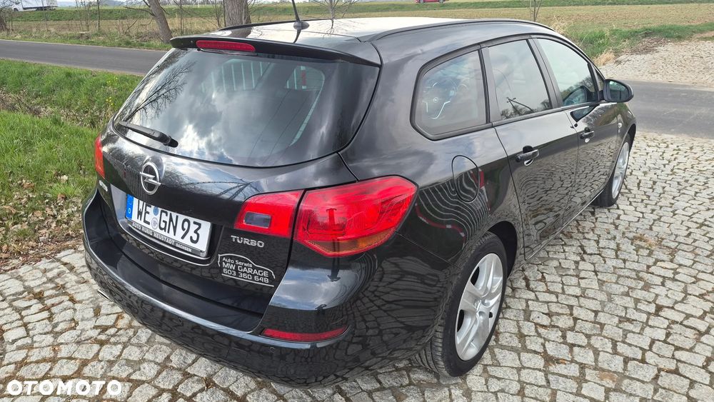 Opel Astra 1.4 T Edition 150 - 4