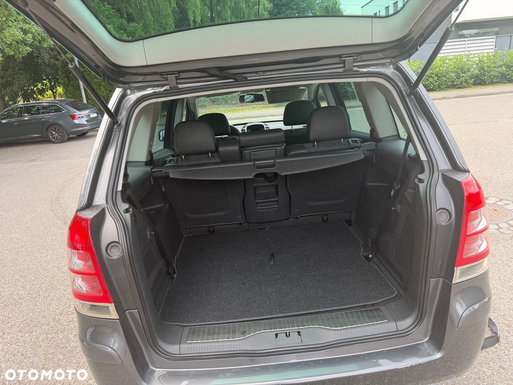 Opel Zafira 1.7 CDTI - 12
