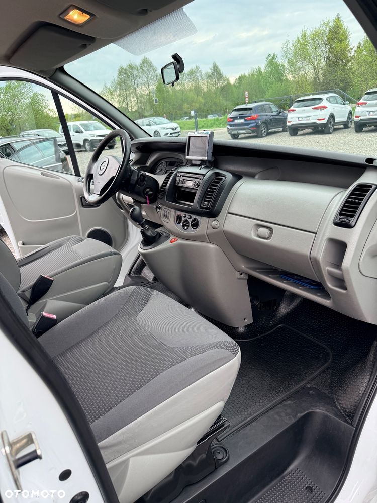 Opel Vivaro - 7