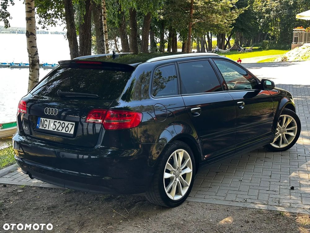 Audi A3 Sportback 2.0 TDI DPF Attraction - 4