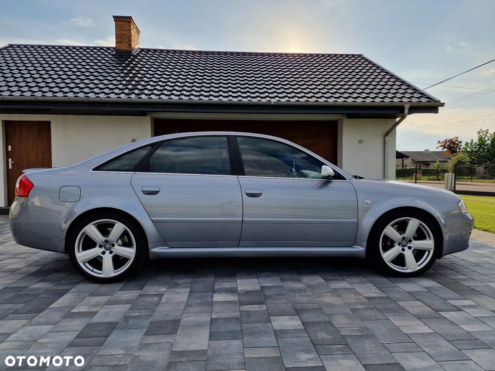 Audi RS6 4.2 Quattro Tiptr - 10