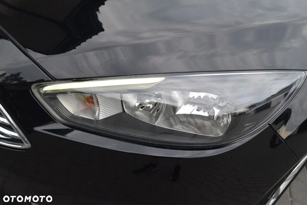 Ford Focus 1.0 EcoBoost Titanium - 22