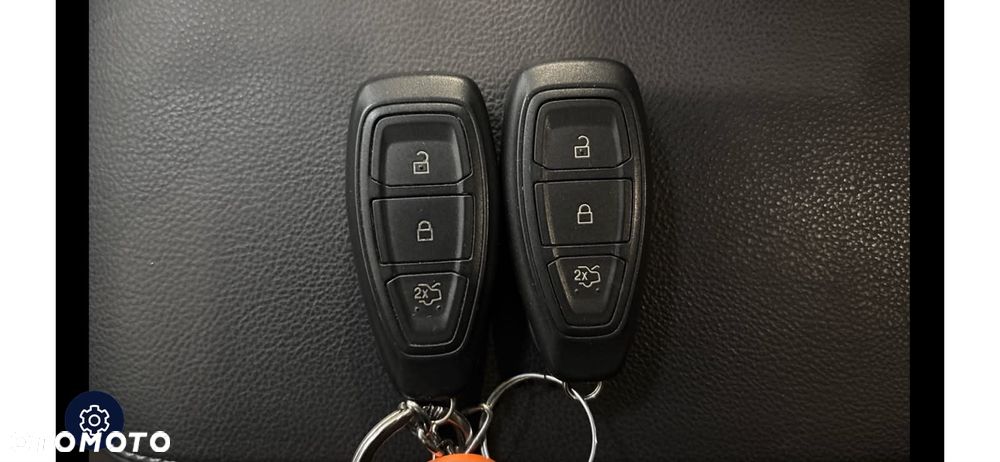 Ford Kuga 2.0 TDCi 4WD Titanium - 14
