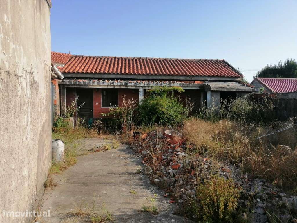 Moradia para reconstrução - Grande imagem: 4/7