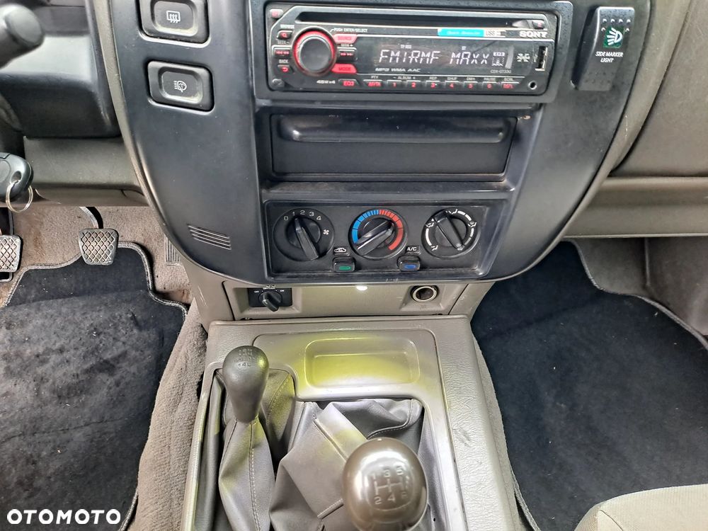 Nissan Patrol 3.0 TDI Luxury - 10