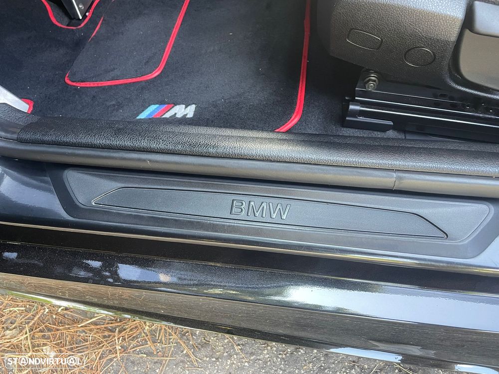 BMW 116 d Pack M - 41