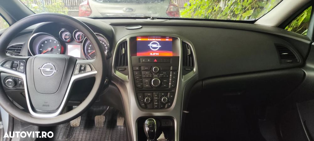 Opel Astra 1.6 TWINPORT ECOTEC Active - 6