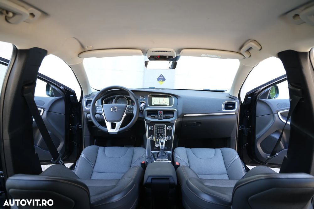 Volvo V40 - 12