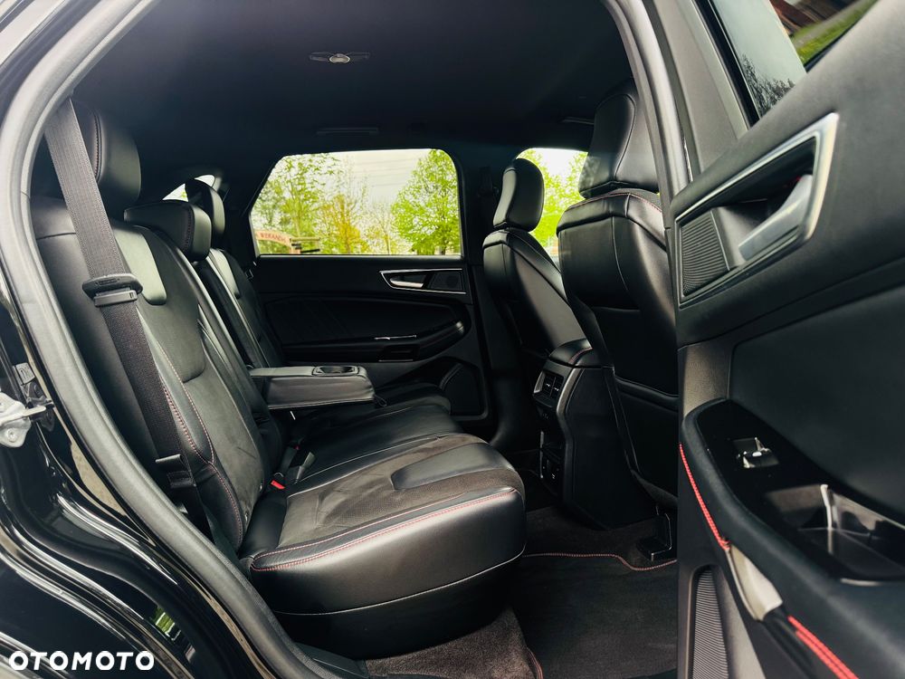 Ford Edge 2.0 EcoBlue Bi-Turbo 4x4 ST-LINE - 31