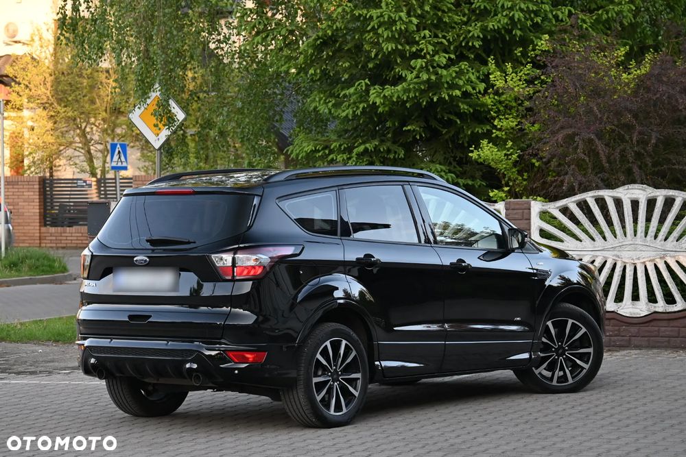 Ford Kuga 2.0 TDCi AWD ST-Line - 19