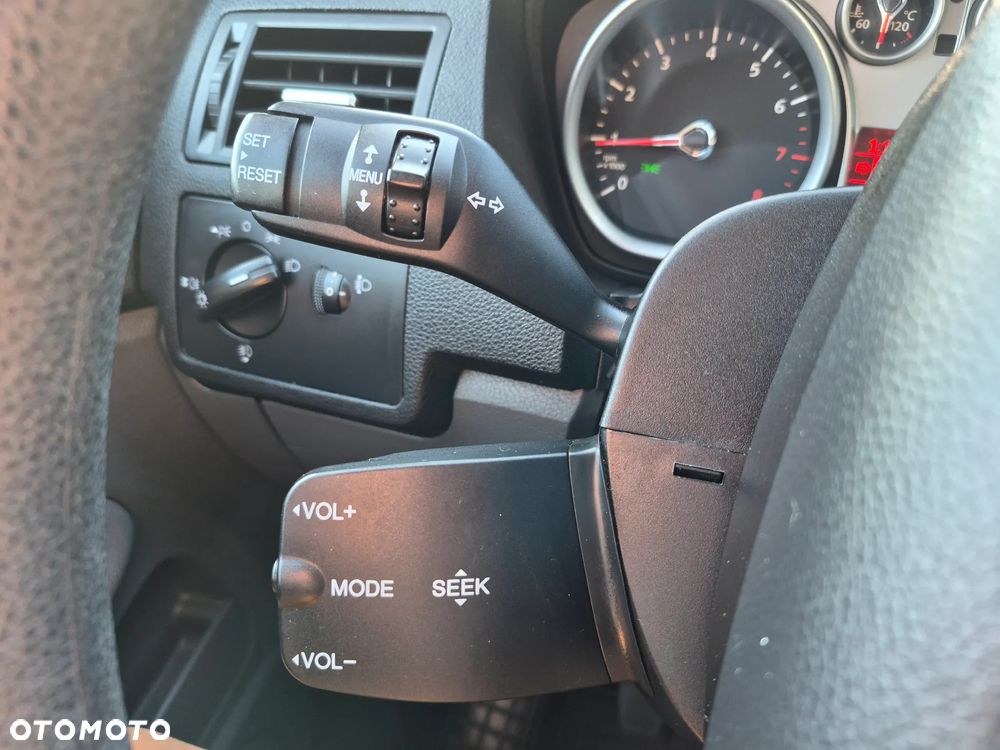 Ford C-MAX 1.8 Style+ - 25