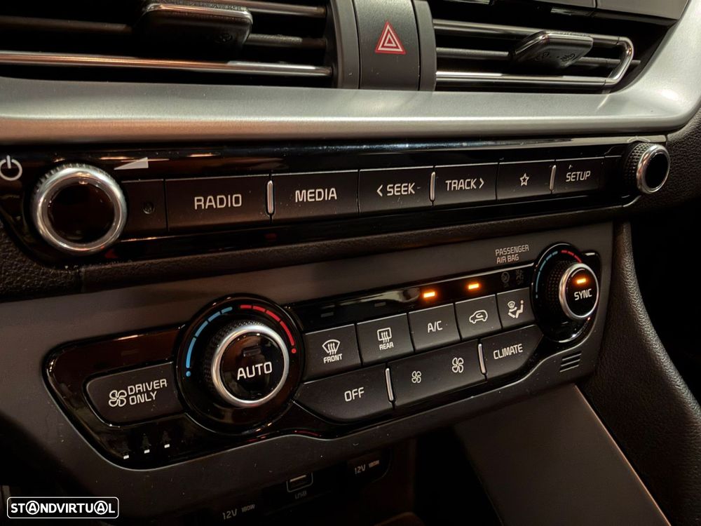 Kia Niro 1.6 GDi PHEV Urban - 14