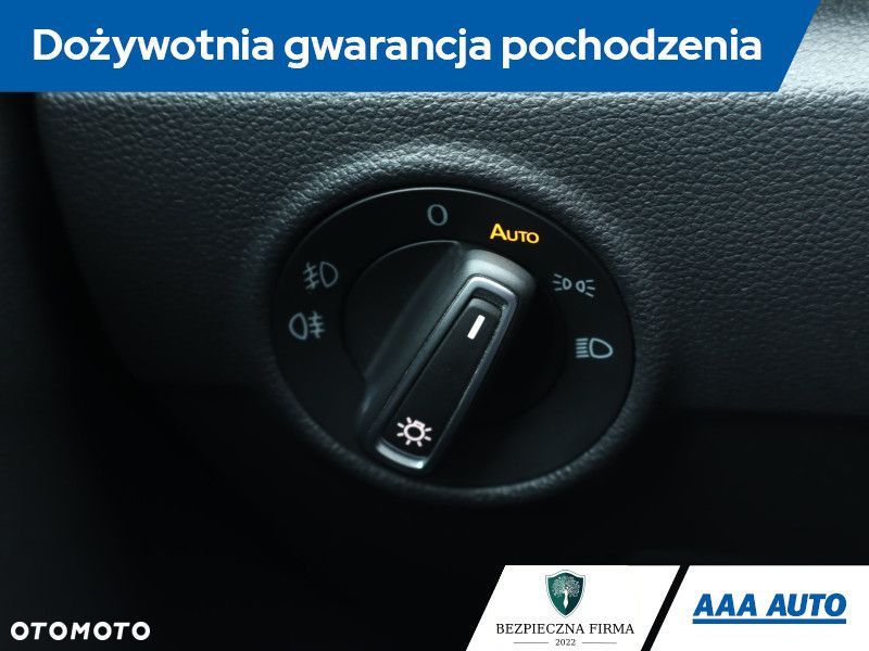 Volkswagen T-Roc - 22