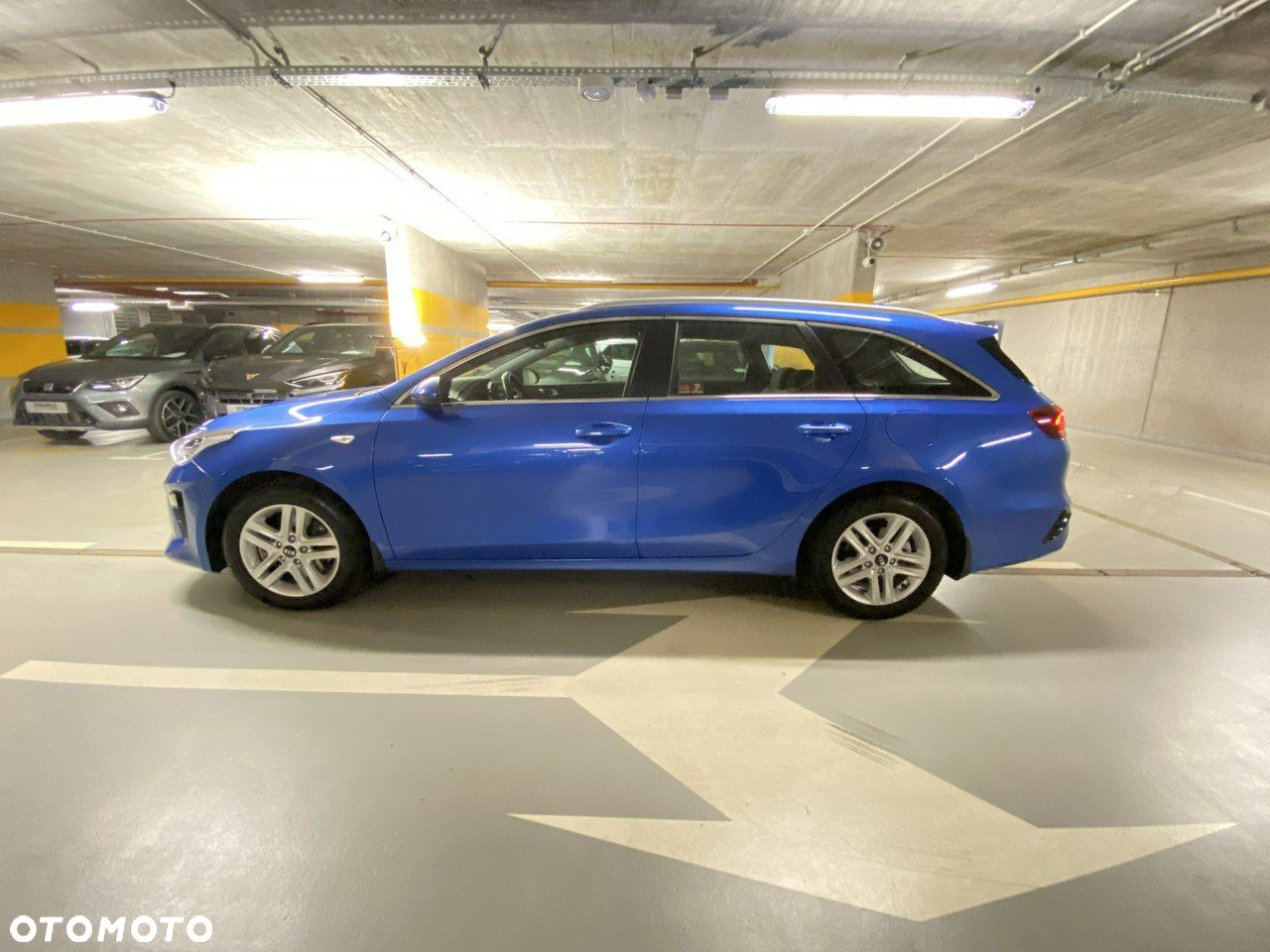 Kia Ceed - 4