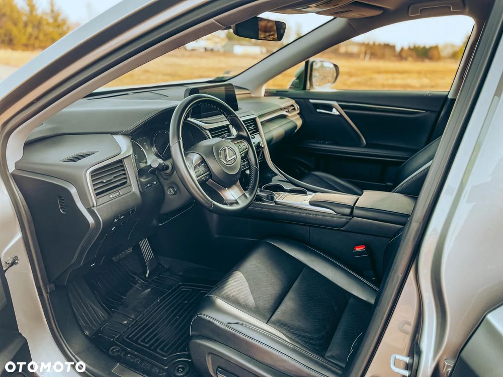 Lexus RX 450h Business Edition - 8