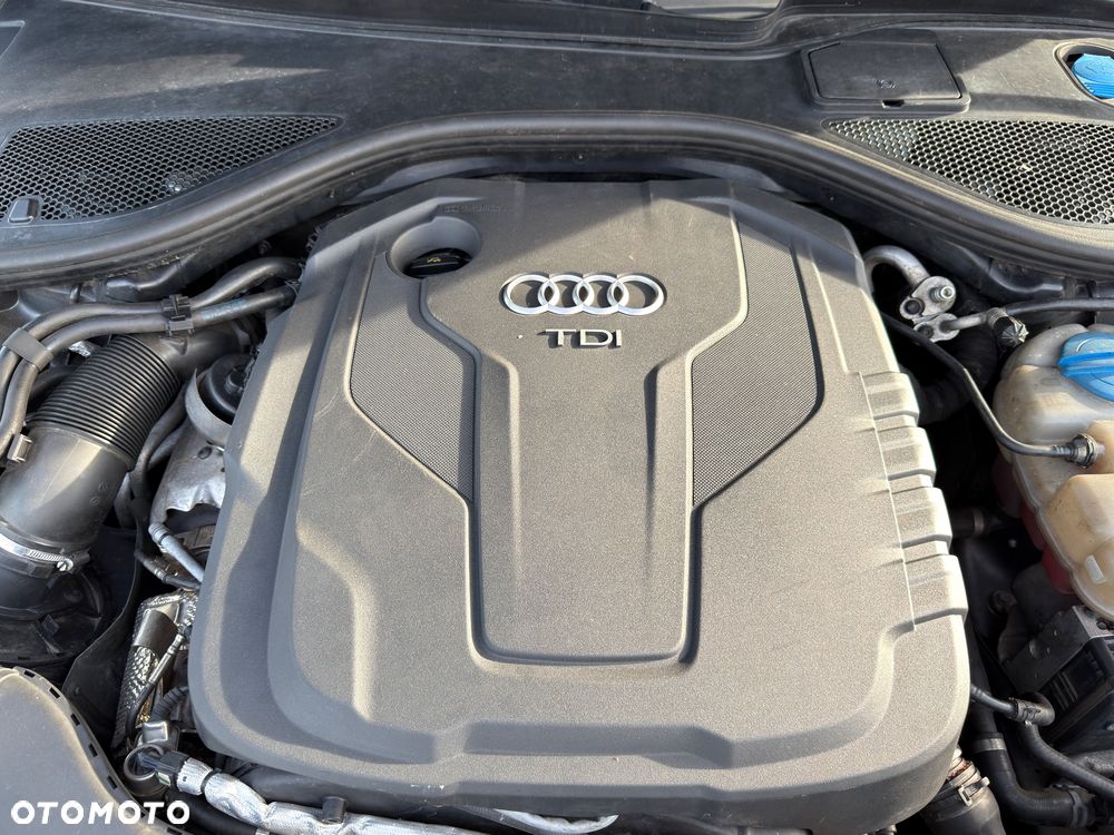 Audi A6 Avant 2.0 TDI quattro S tronic - 36