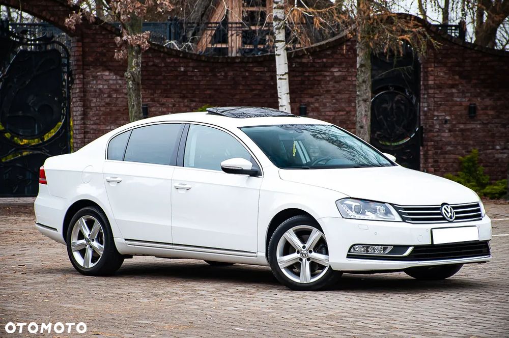 Volkswagen Passat 2.0 Blue TDI SCR Highline - 4