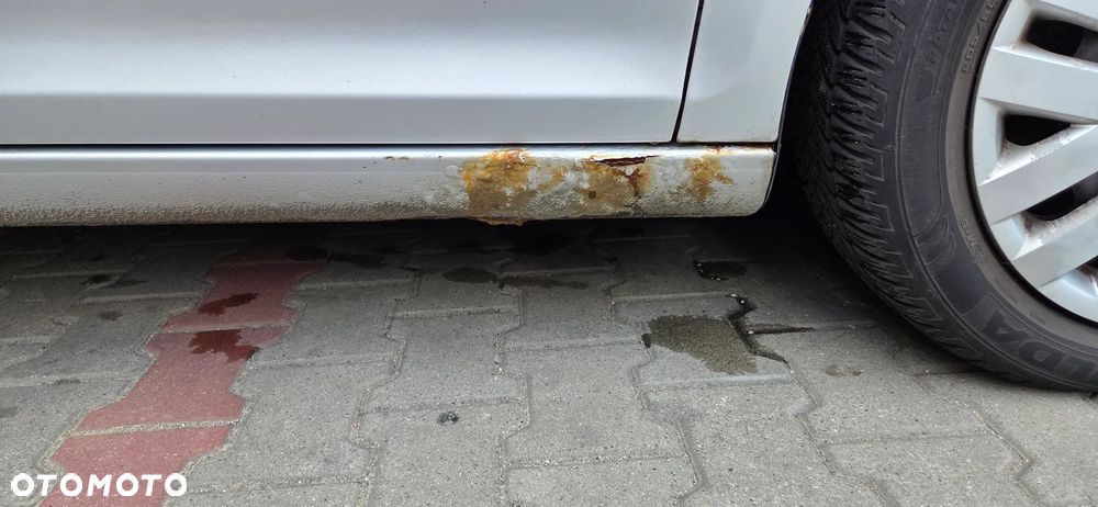 Volkswagen Golf 2.0 TDI Highline - 15
