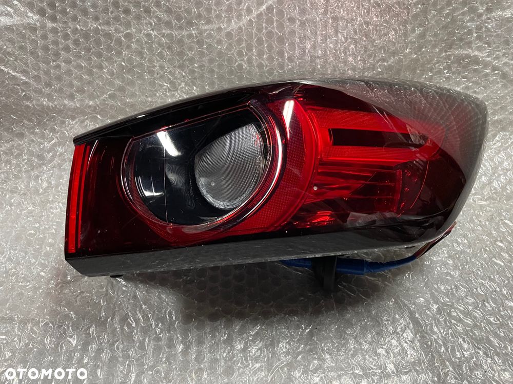 LAMPA TYŁ PRAWA LED MAZDA CX3 LIFT STANLEY W4403 - 6