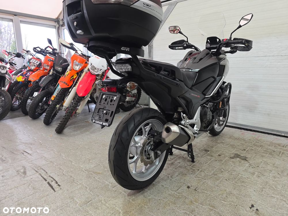 Honda NC - 22