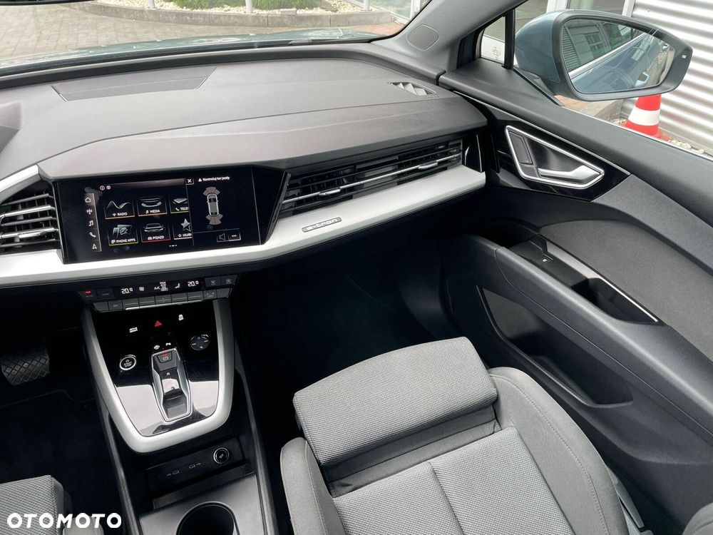 Audi Q4 Sportback e-tron - 17