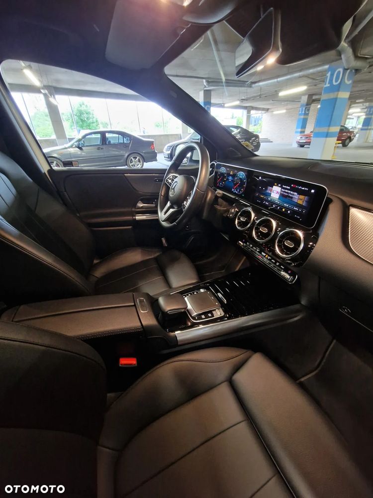 Mercedes-Benz Klasa B 180 Progressive 7G-DCT - 3