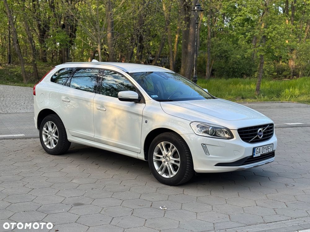 Volvo XC 60 T5 AWD Ocean Race - 4