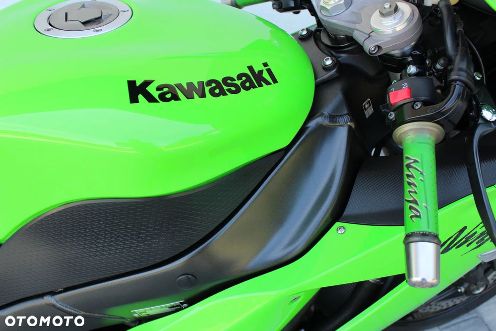 Kawasaki ZXR - 20