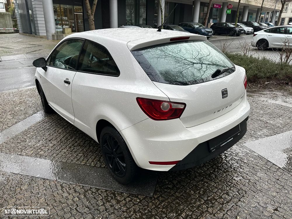 Seat Ibiza 1.4 TDi 90 CV - 4