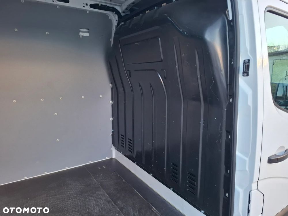 Renault Master 2020 2.3DCI 135KM L3H2 MAX KLIMA - 32