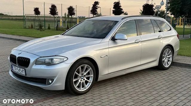 BMW Seria 5 520d Touring - 1