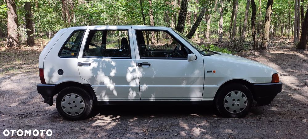 Fiat Uno 1.0 Fire - 2