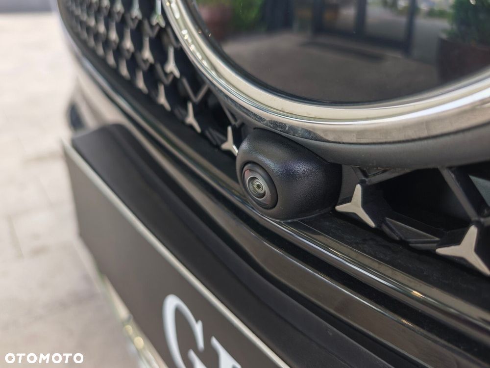 Mercedes-Benz GLC - 33