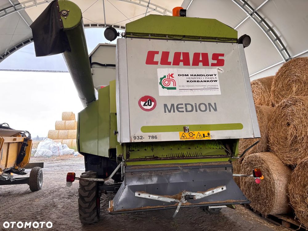 Claas Medion 310 932 - 8