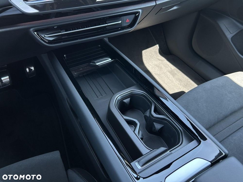 Volkswagen ID.7 77kWh Pro Plus - 30