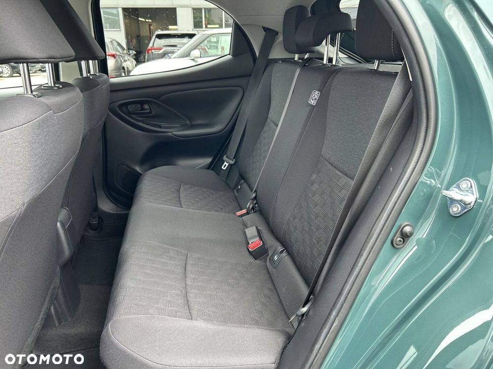 Toyota Yaris Hybrid 1.5 Style - 14