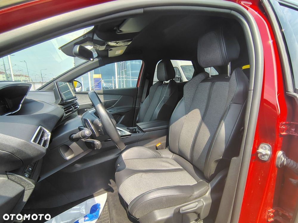 Peugeot 3008 1.2 PureTech Active Pack S&S EAT8 - 8