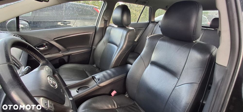 Toyota Avensis 2.0 D-4D Edition - 13