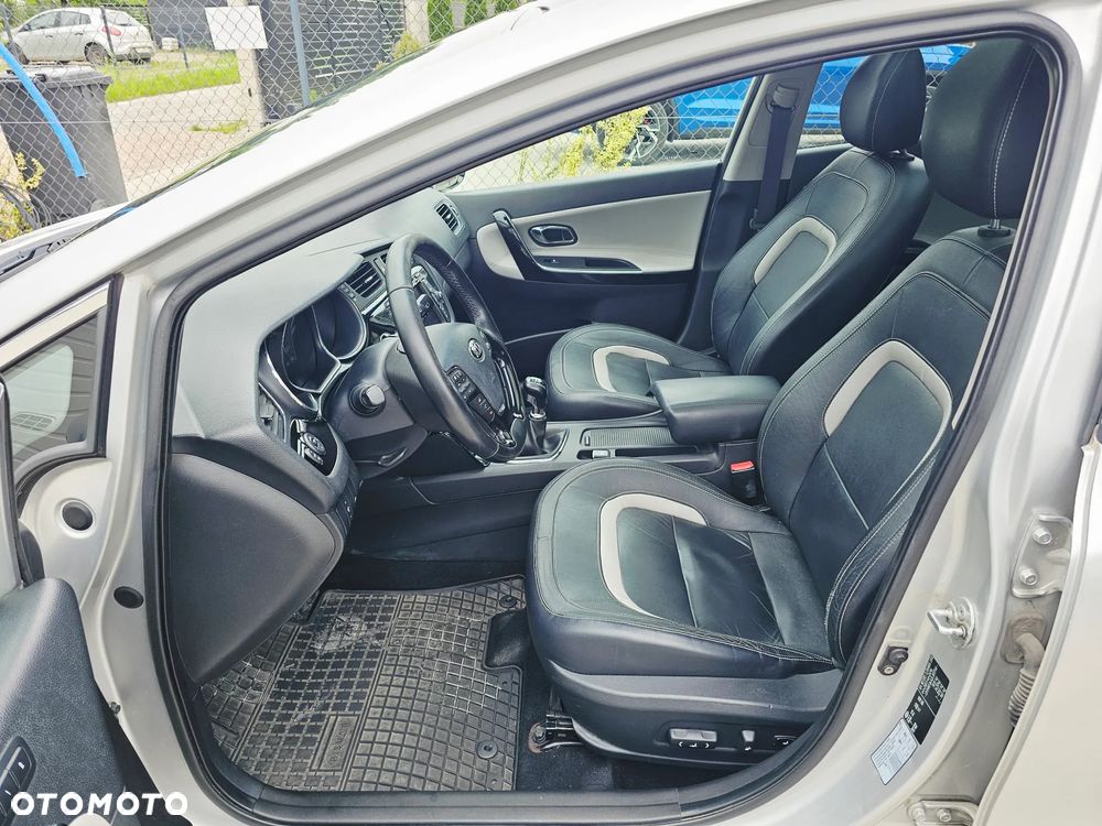 Kia Ceed 1.6 CRDi Business Line - 12