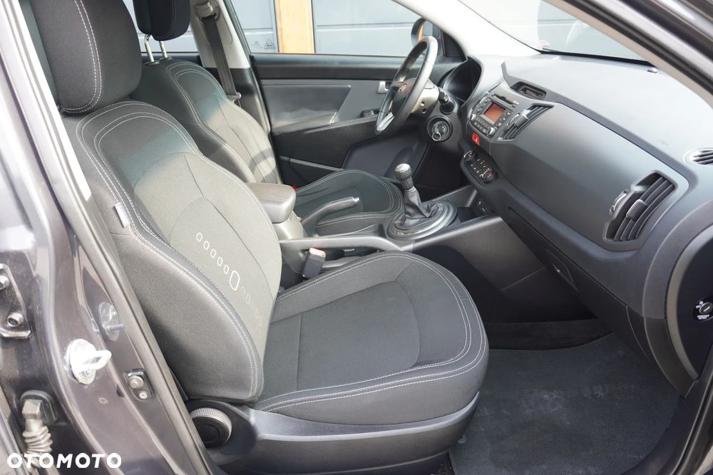 Kia Sportage 2.0 CVVT 2WD Vision - 21