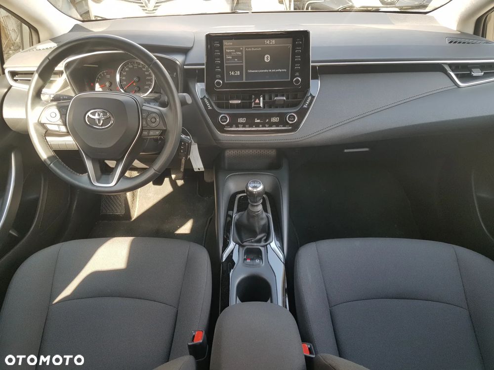 Toyota Corolla 1.5 Comfort - 8