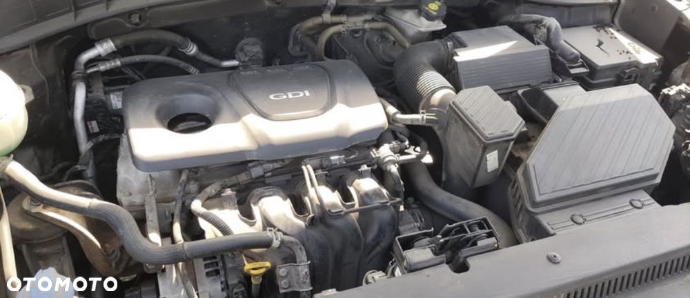 Hyundai Tucson 1.6 GDI BlueDrive GO 2WD - 13