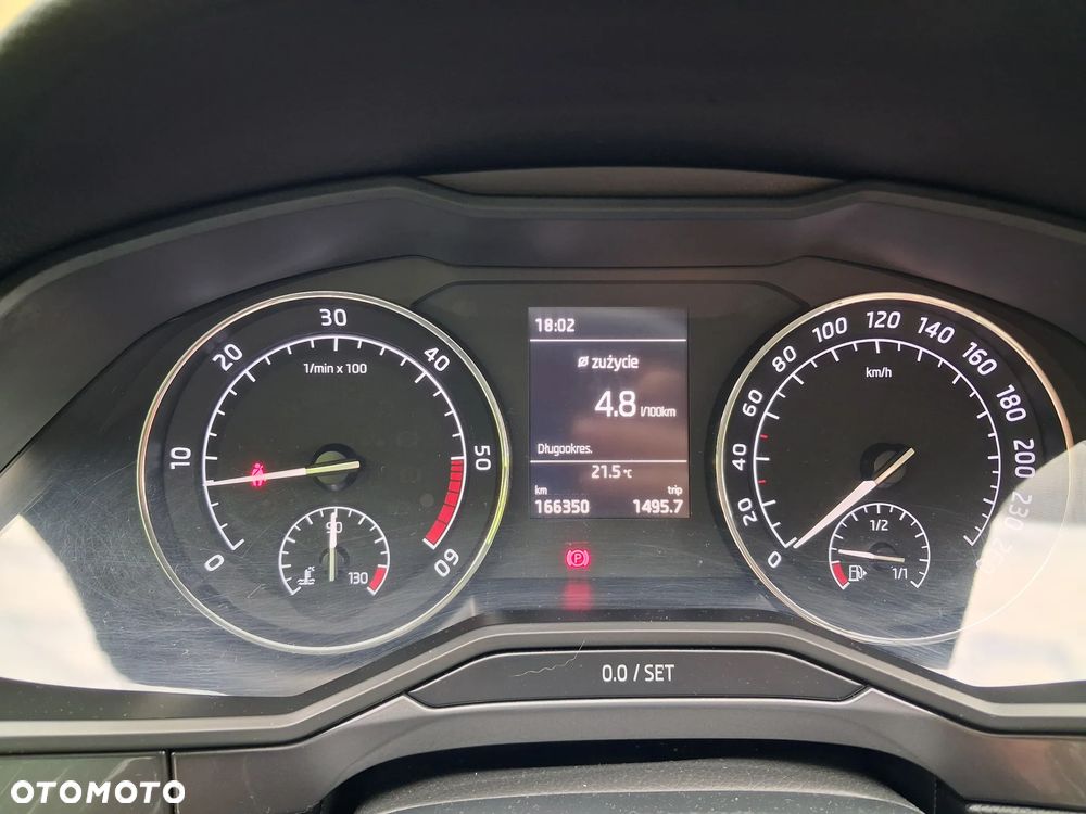 Skoda Superb 2.0 TDI SCR Active - 6