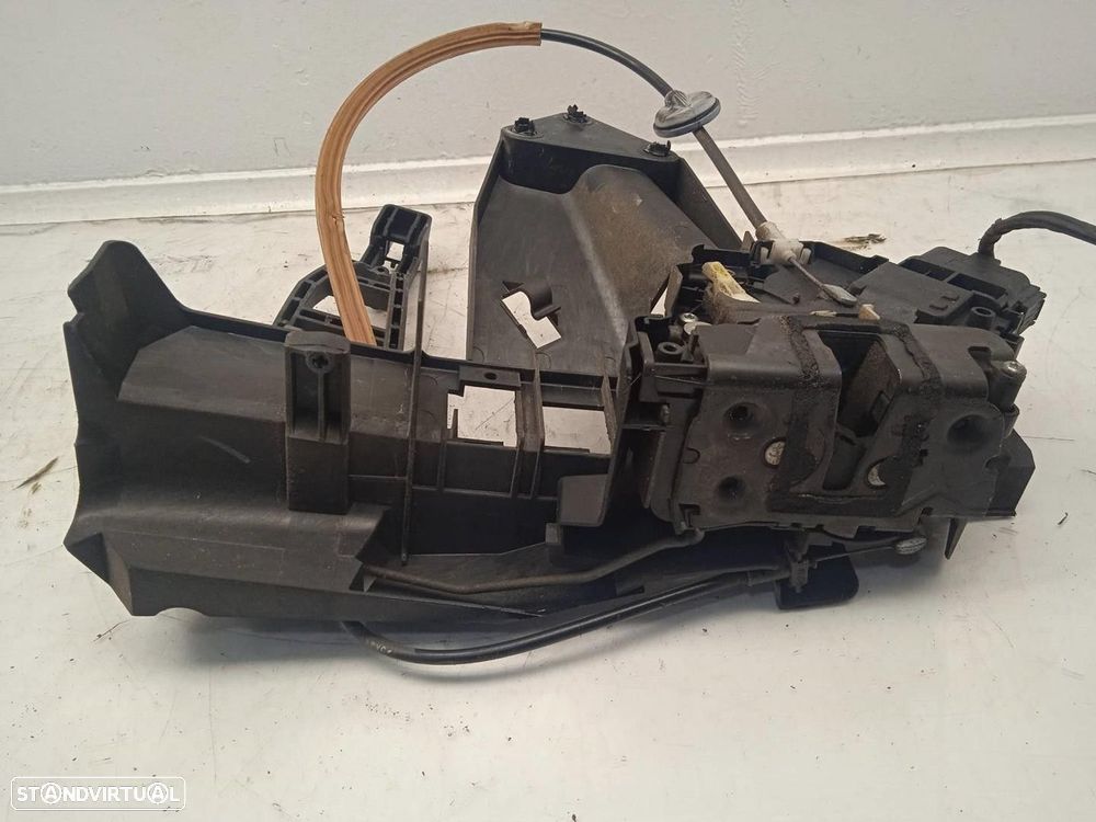 FECHADURA PORTA FRONTAL ESQUERDA FORD FOCUS II 2008 - 2