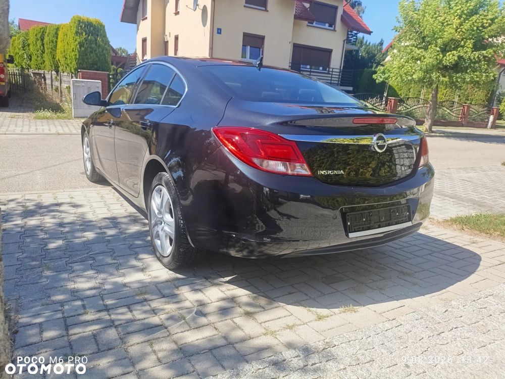 Opel Insignia 1.8 Sport - 6