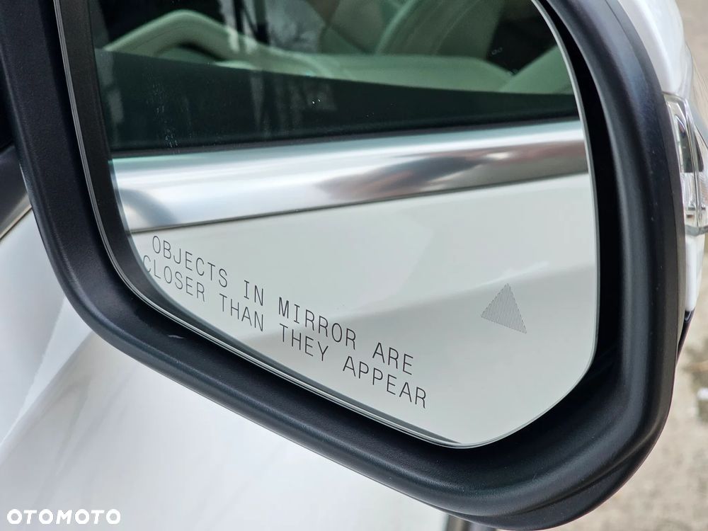 Mercedes-Benz GLE - 28