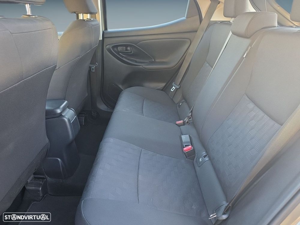 Toyota Yaris - 14