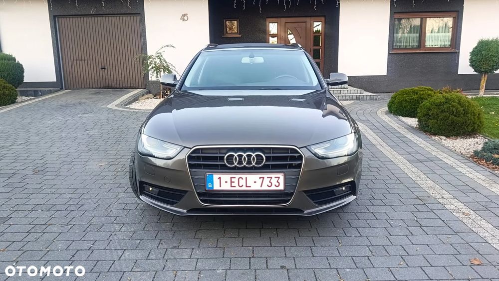 Audi A4 Avant - 10